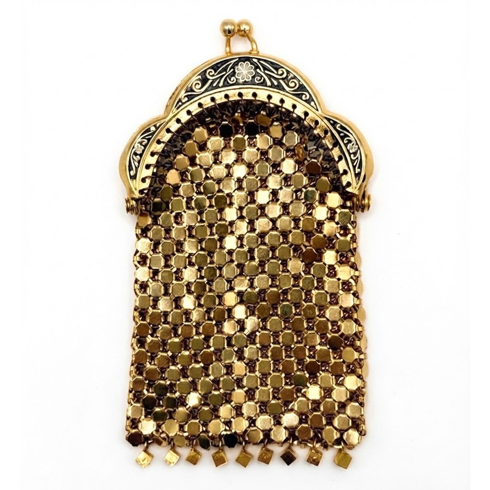 Vintage Gold Tone Metal Coin Purse Art Deco Etched Floral Frame Kiss lock Fringe